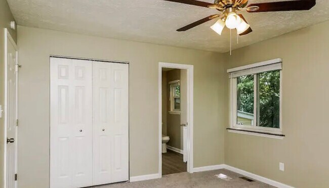 Building Photo - 6815 Turnberry Way