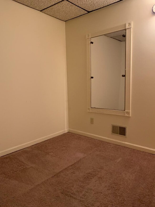 Building Photo - 226 W Michigan Ave