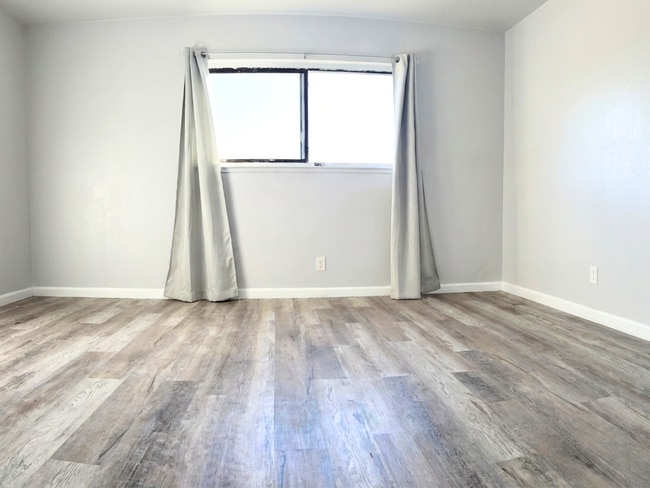 Building Photo - 1671 Anoka Ave