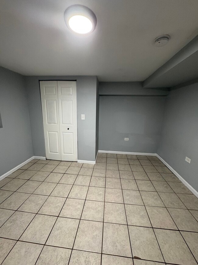 Building Photo - 5025 W 29th Pl