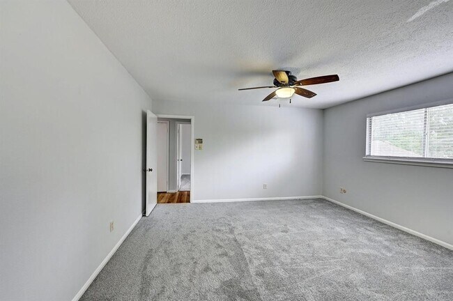 Building Photo - 3210 Flaming Candle Dr