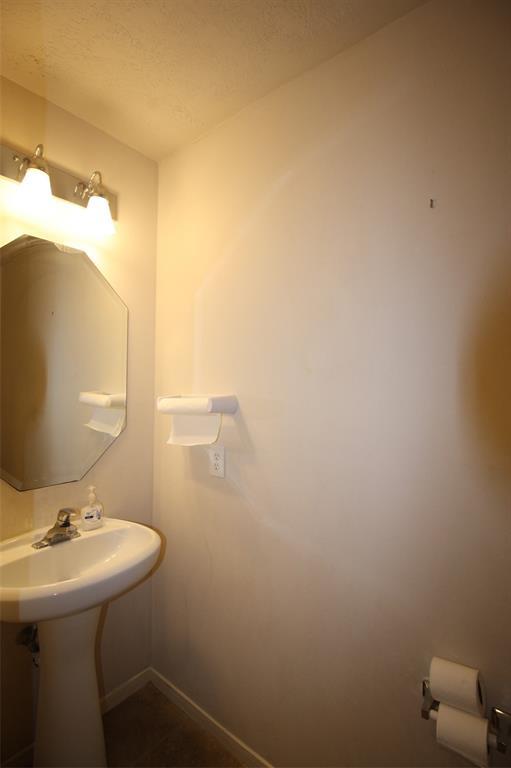 Building Photo - 6403 Portuguese Bend Dr