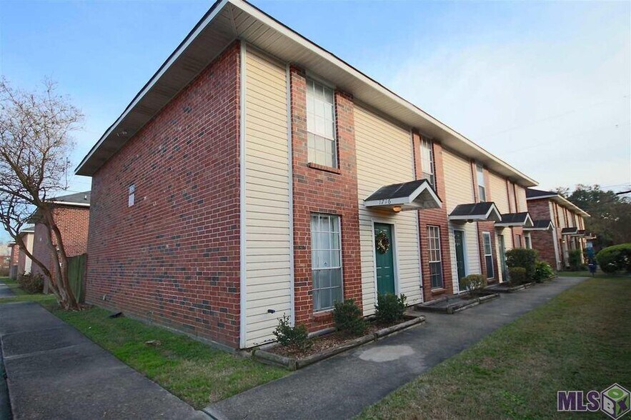 Primary Photo - 1855 Brightside Dr