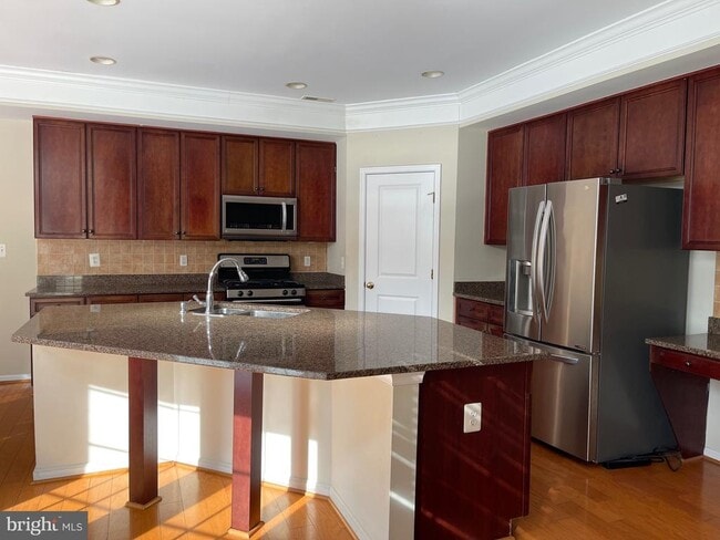 Building Photo - 12313 Tanalian Falls Ln