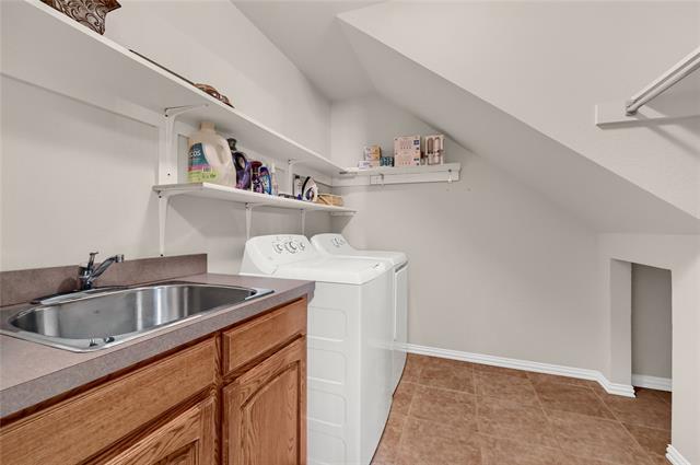 Building Photo - 33 Windmill Dr