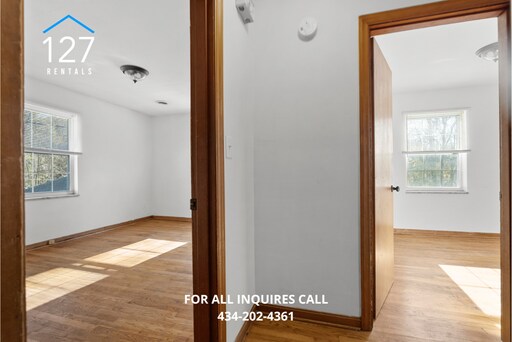 Building Photo - 2 Bedroom Apartment in Great Location