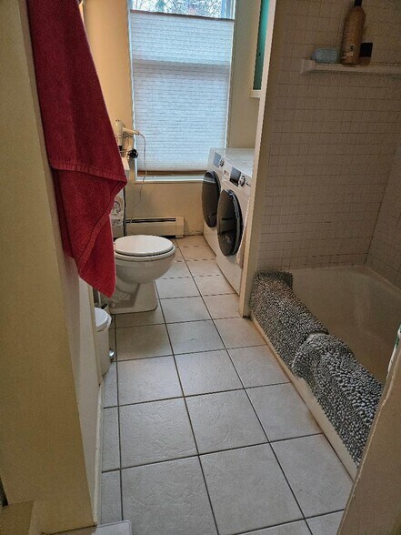 Building Photo - 155 Bradley St