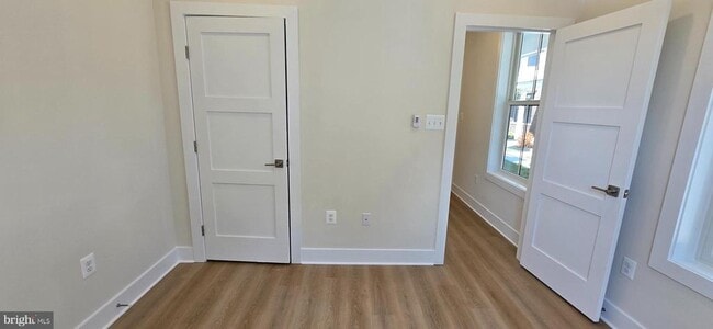 Building Photo - 412 Chapel Alley