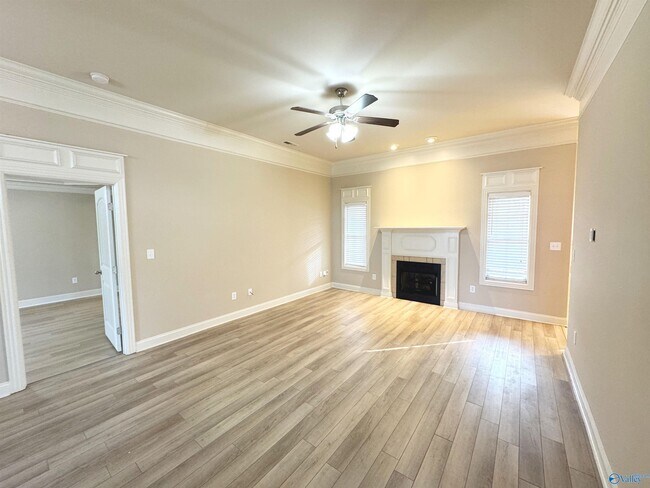 Building Photo - 13098 Arbor Ridge