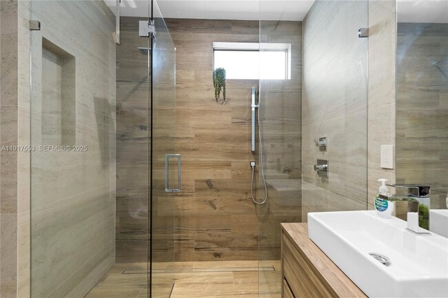 Building Photo - 1881 NE 196th Terrace