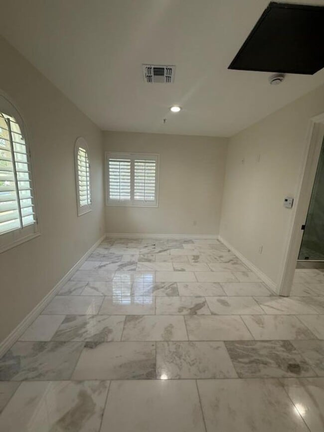 Building Photo - Studio Living, Elevated with Stainless Ste...