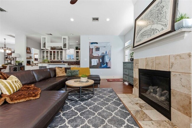 Building Photo - 2128 Sage Creek Loop