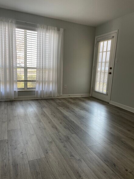 Building Photo - 7412 Ashfield Ct