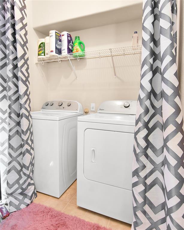 Building Photo - 14416 Lewis Carroll Ln