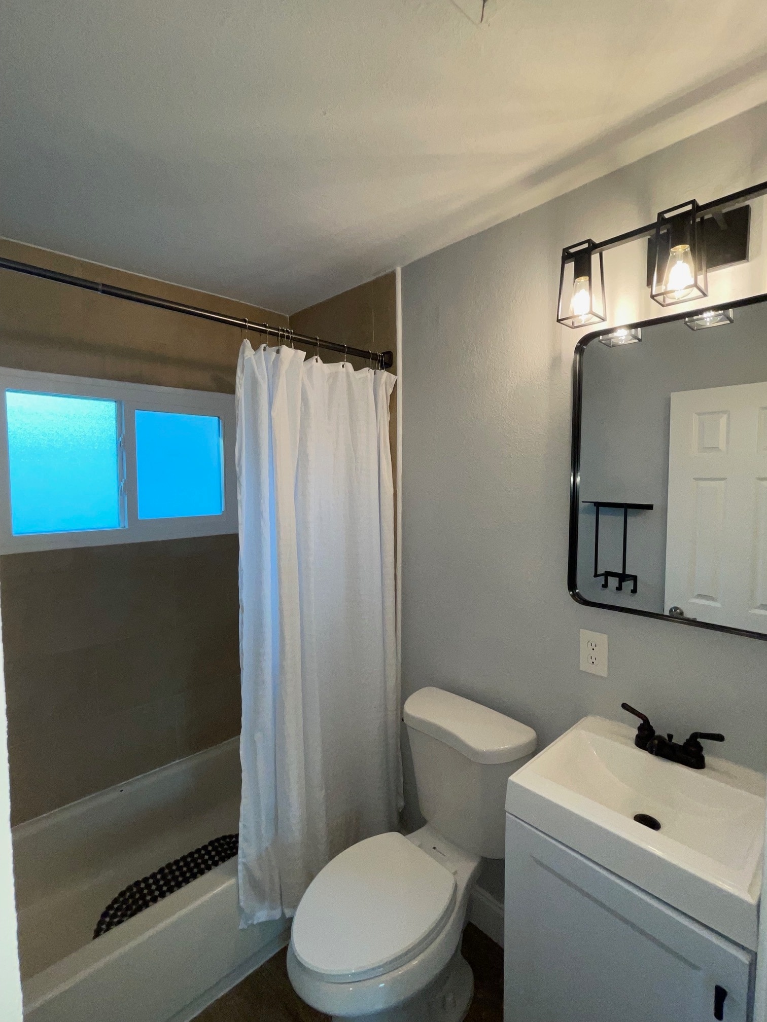 Bathroom #2 - 7401 35th Ave N