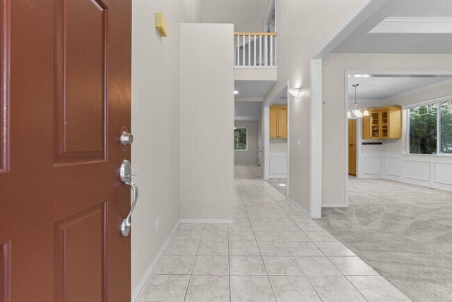 Building Photo - FOR RENT: CORNER LOT, Immaculate, lovely and spacious home - 5 bed, 3 bath + bonus room with 3-ca...