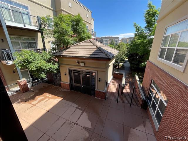 Building Photo - 5401 S Park Terrace Ave