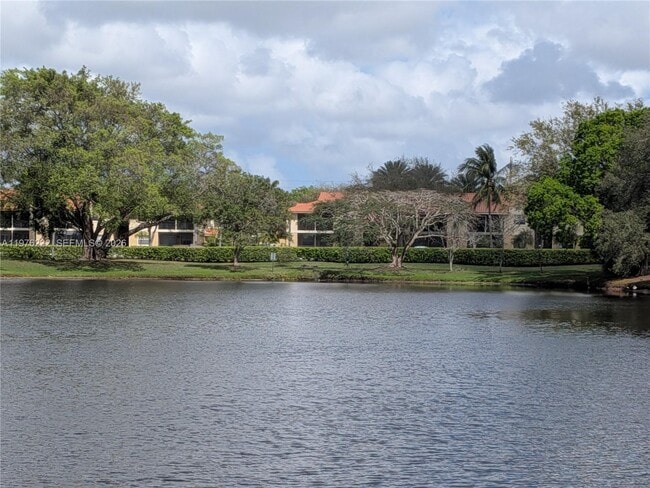 Building Photo - 108 Gardens Dr