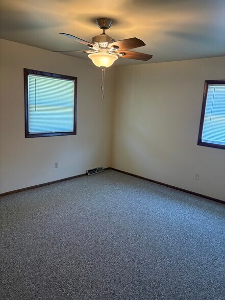 Bedroom3 - S71W14888 Westcot Dr