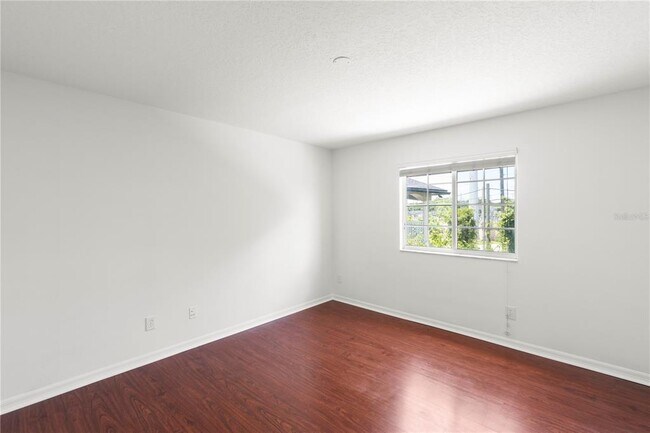 Building Photo - 10142 Serotina Ct