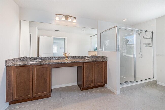 Building Photo - 3619 Voyager Ln