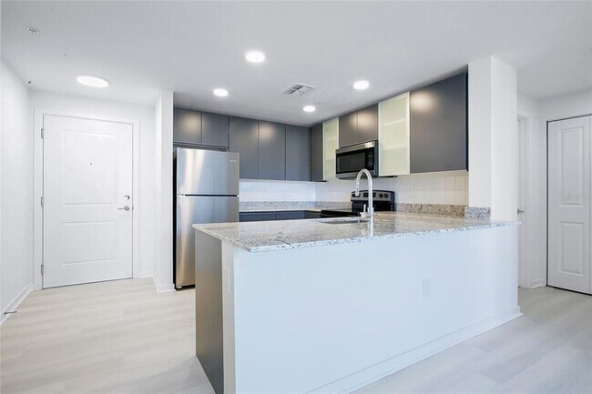 Building Photo - 5579 Millennia Park Dr