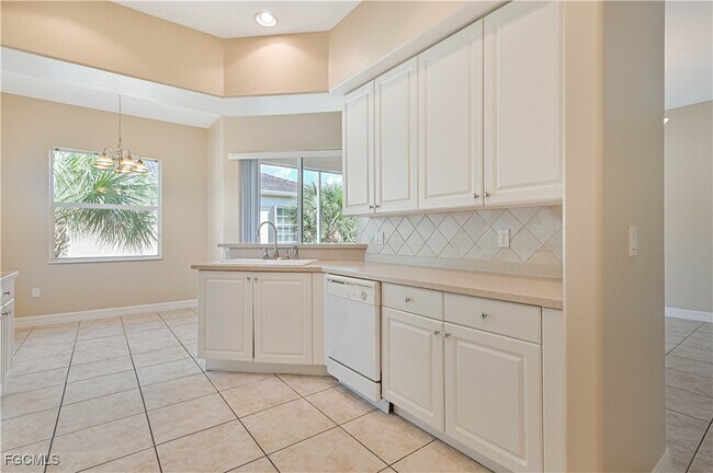 Building Photo - 6051 Jonathans Bay Cir