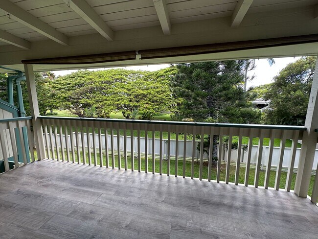 Building Photo - Upgraded 3 bedroom/2 bath townhome at Yach...