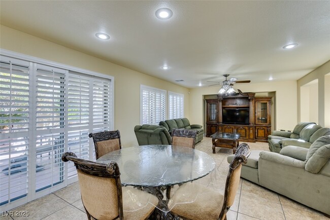 Building Photo - 5524 S Spearfish Lake Ct
