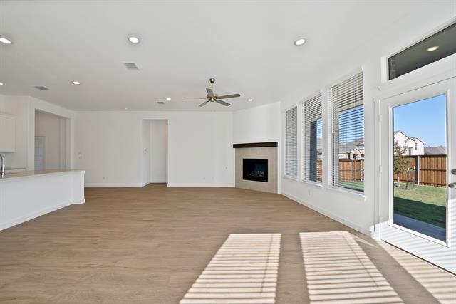 Building Photo - 1505 Adams Dr