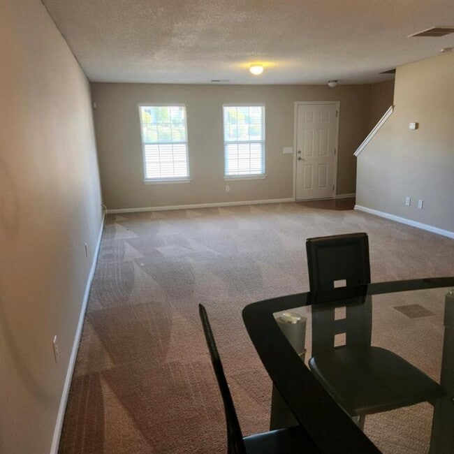 Building Photo - 3543 Parc Cir SW