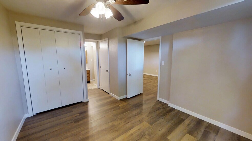Building Photo - 3035 Parkwild Dr