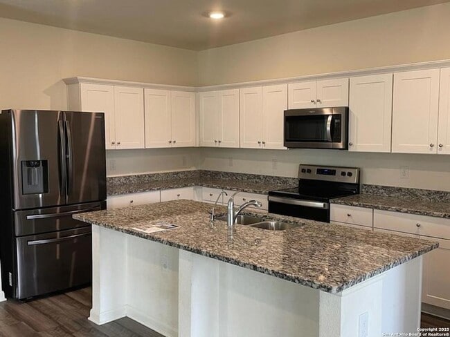 Building Photo - 14311 Gila Crossing