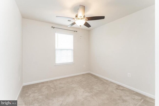 Building Photo - 9907 Cedarmass Cir