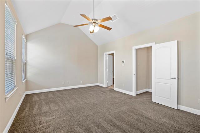 Building Photo - 4413 Riverview Dr