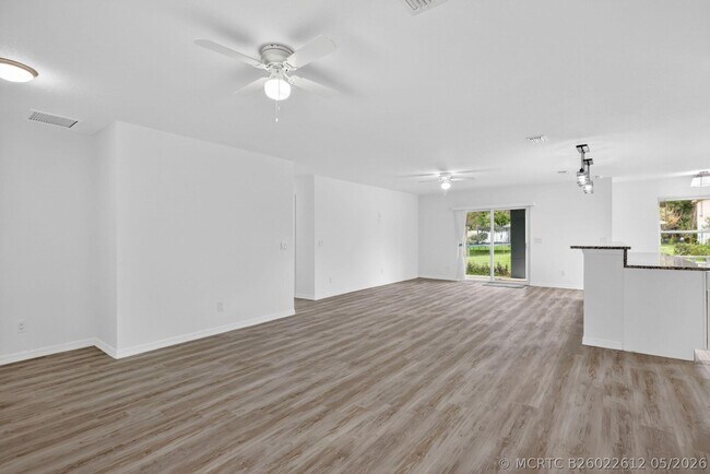 Building Photo - 2206 S 34th St