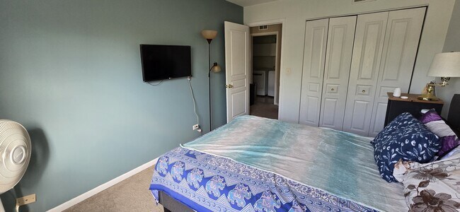 Building Photo - 2986 Peachtree Cir