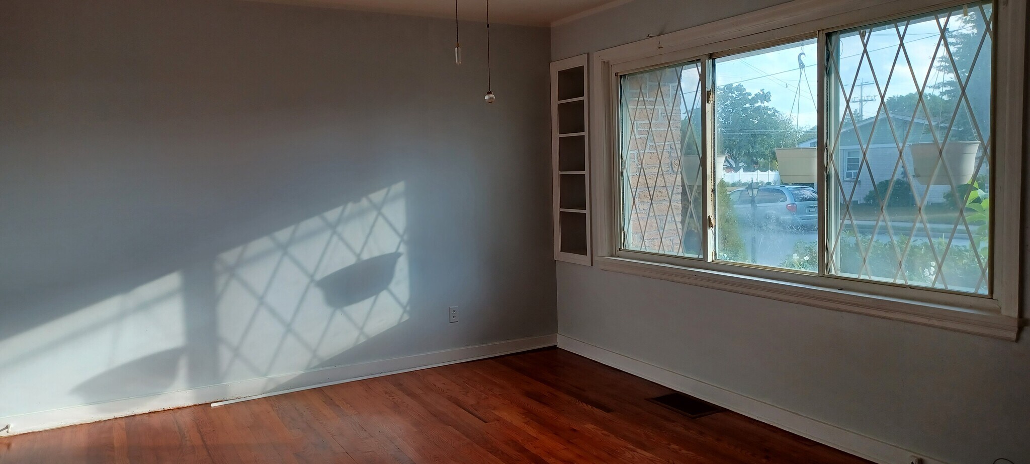 Hard wood floor - 210 N Penn St