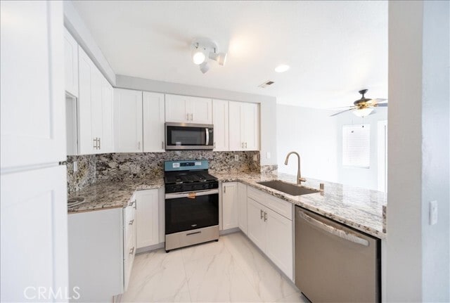 Building Photo - 24687 New Haven Dr