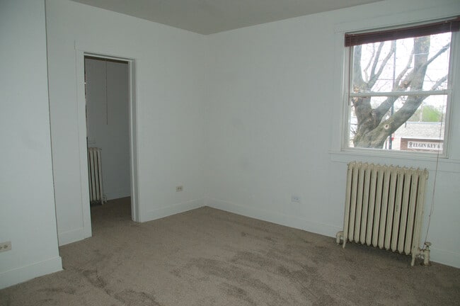 Building Photo - 203 Symphony Way