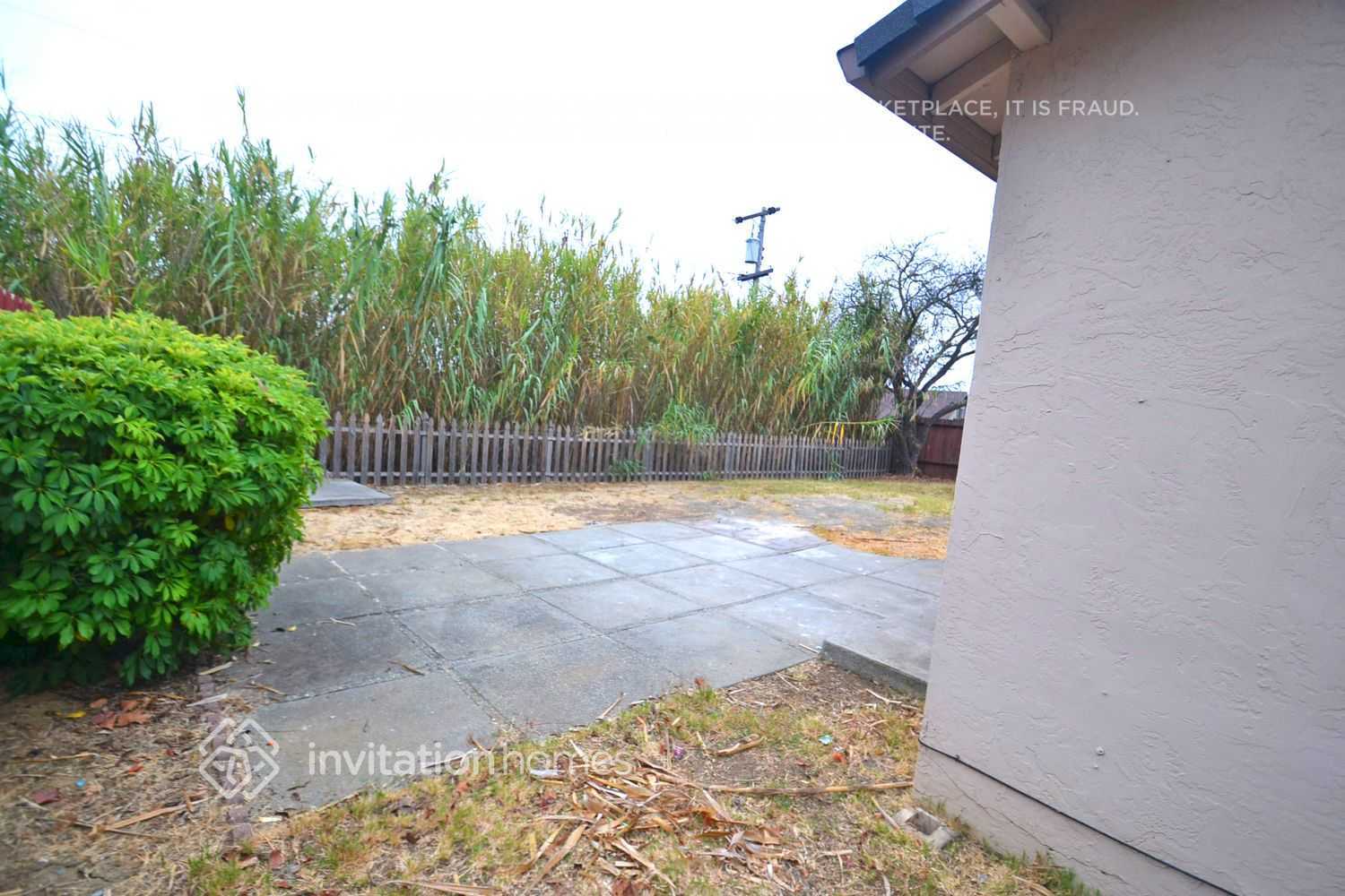 Building Photo - 401 Baylor Dr