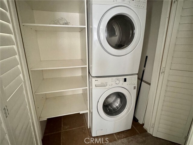 Building Photo - 21184 Gladiolos Way