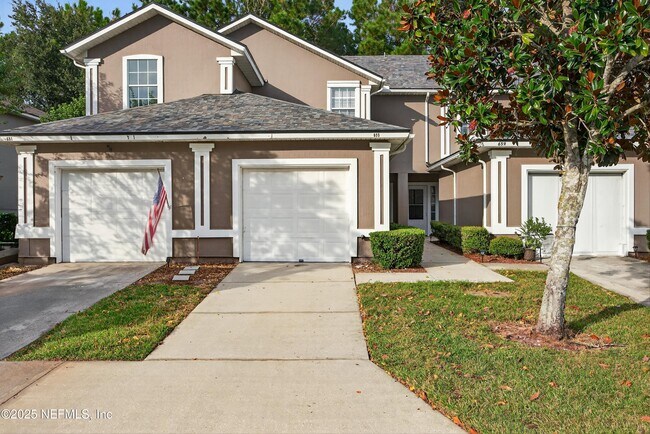 Primary Photo - 655 Scrub Jay Dr