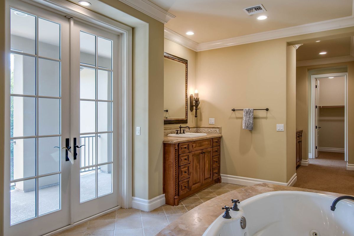 Building Photo - 25400 Prado De Las Peras