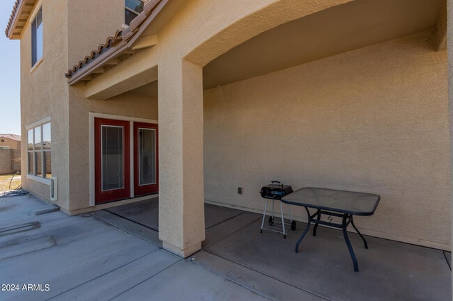 Building Photo - 4937 N 108th Ave