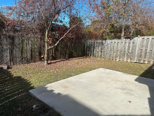 Building Photo - 4230 Arbor Green Way
