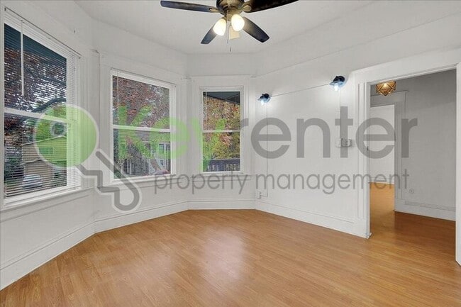 Building Photo - 1827 T St