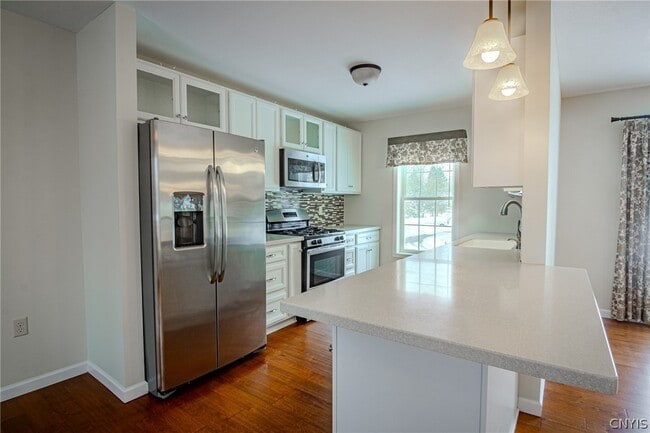 Building Photo - 3035 Claybourne Ln