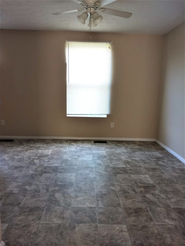 Building Photo - 4280 Boyne Ct