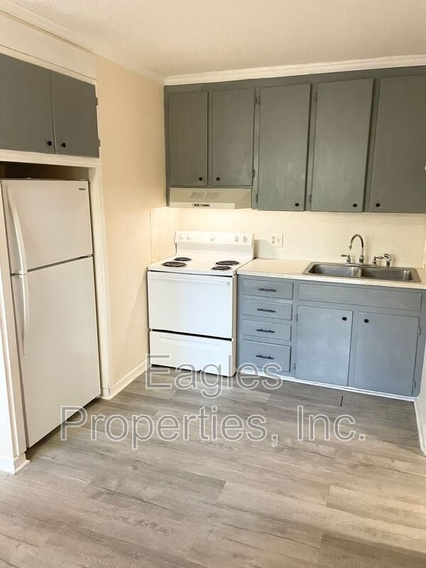 Building Photo - 2803 Warrick Cir